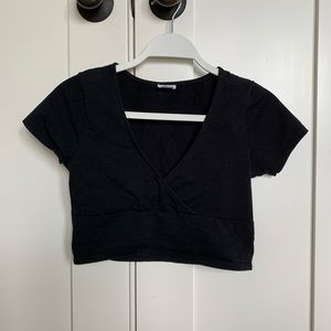 Cotton On Cropped Vneck Black Tee